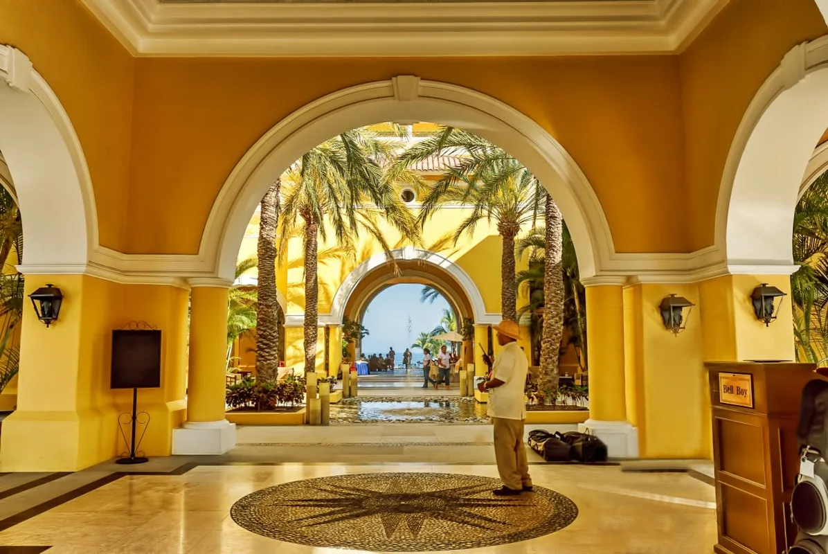 Hidden Fees at Los Cabos All-Inclusives: What You Need to Know Before Your Trip