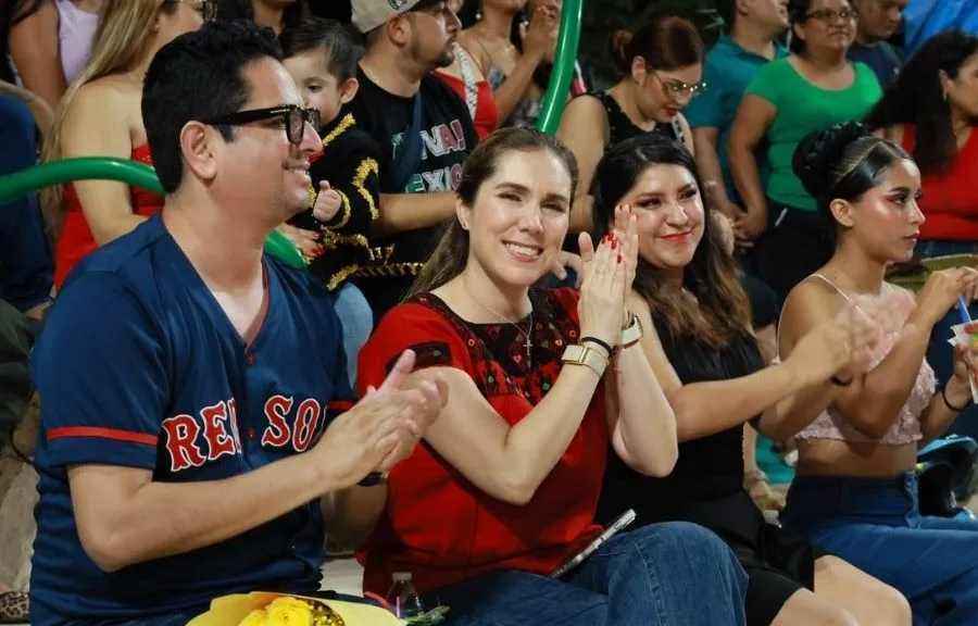 Isla Mujeres Celebrates with a Night of Traditional Mexican Culture