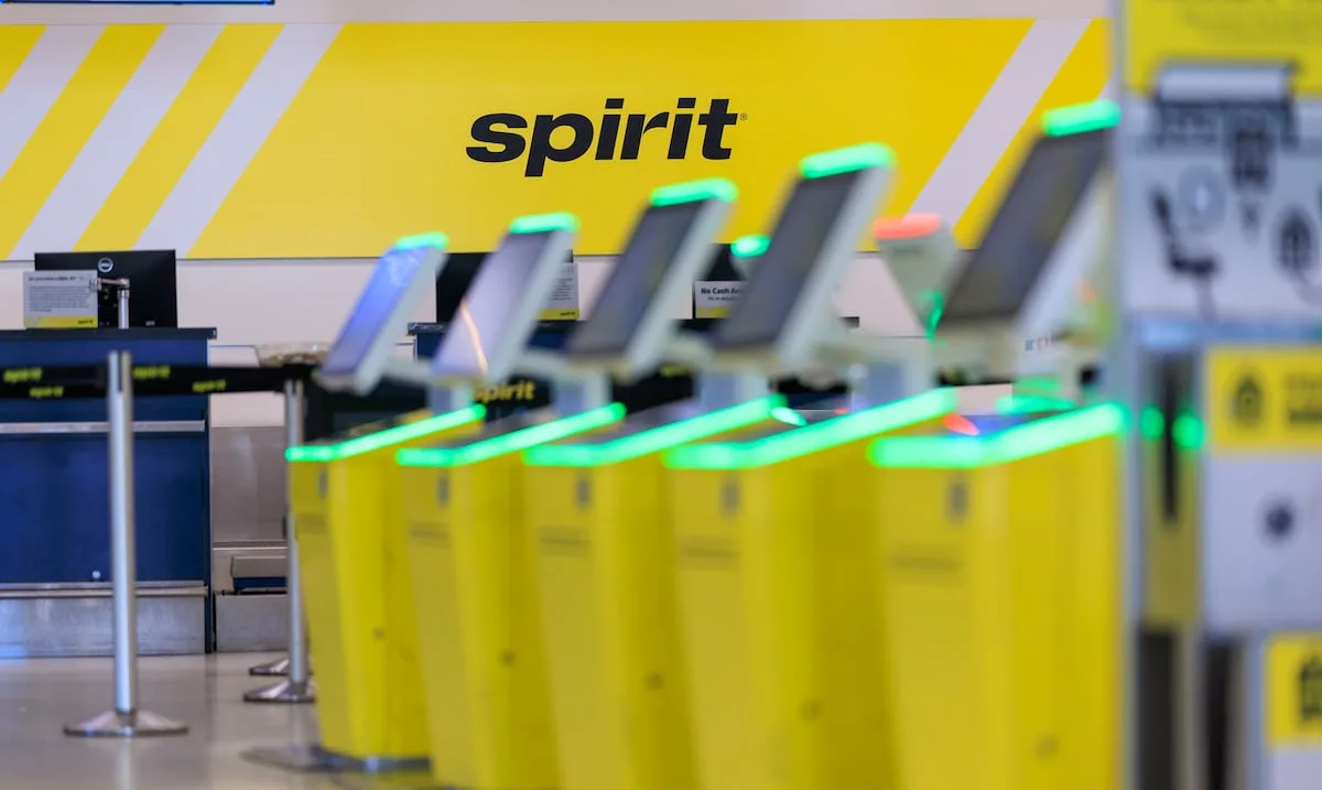 Santurce's Aviation Recovery: Spirit Airlines Returns After Four Months