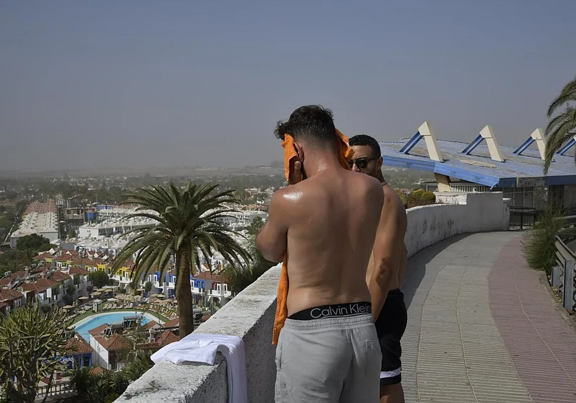 Aemet Alert: Santa Cruz de Tenerife Faces Severe Heat Wave This Weekend