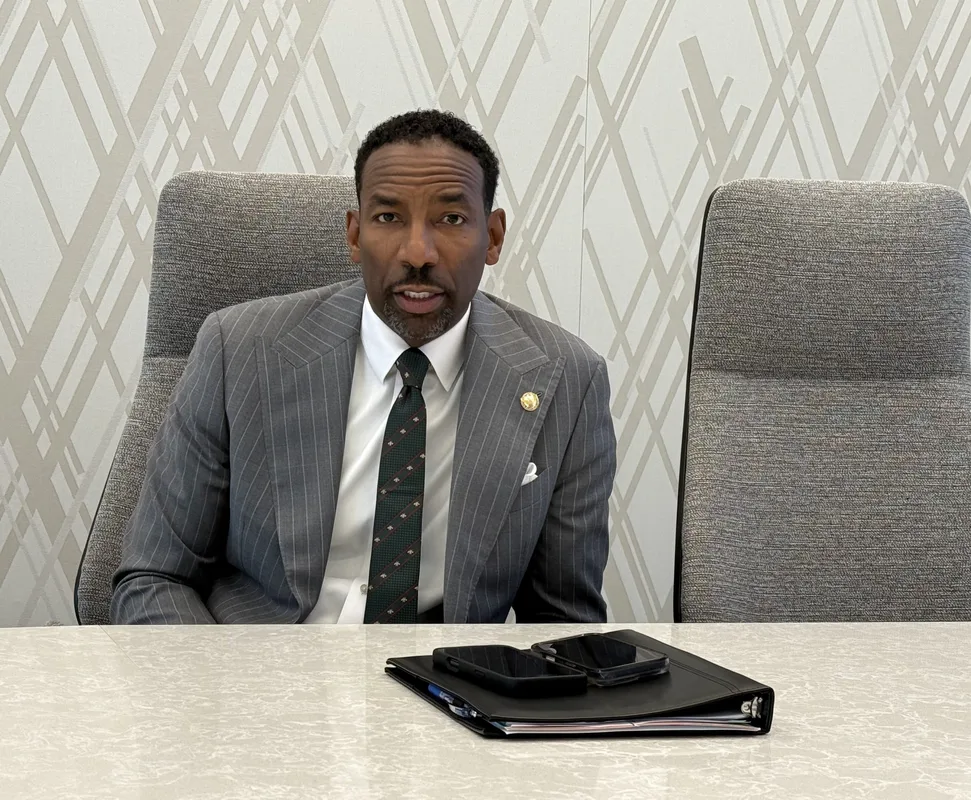 Atlanta Mayor Dickens Emphasizes Transit Plans