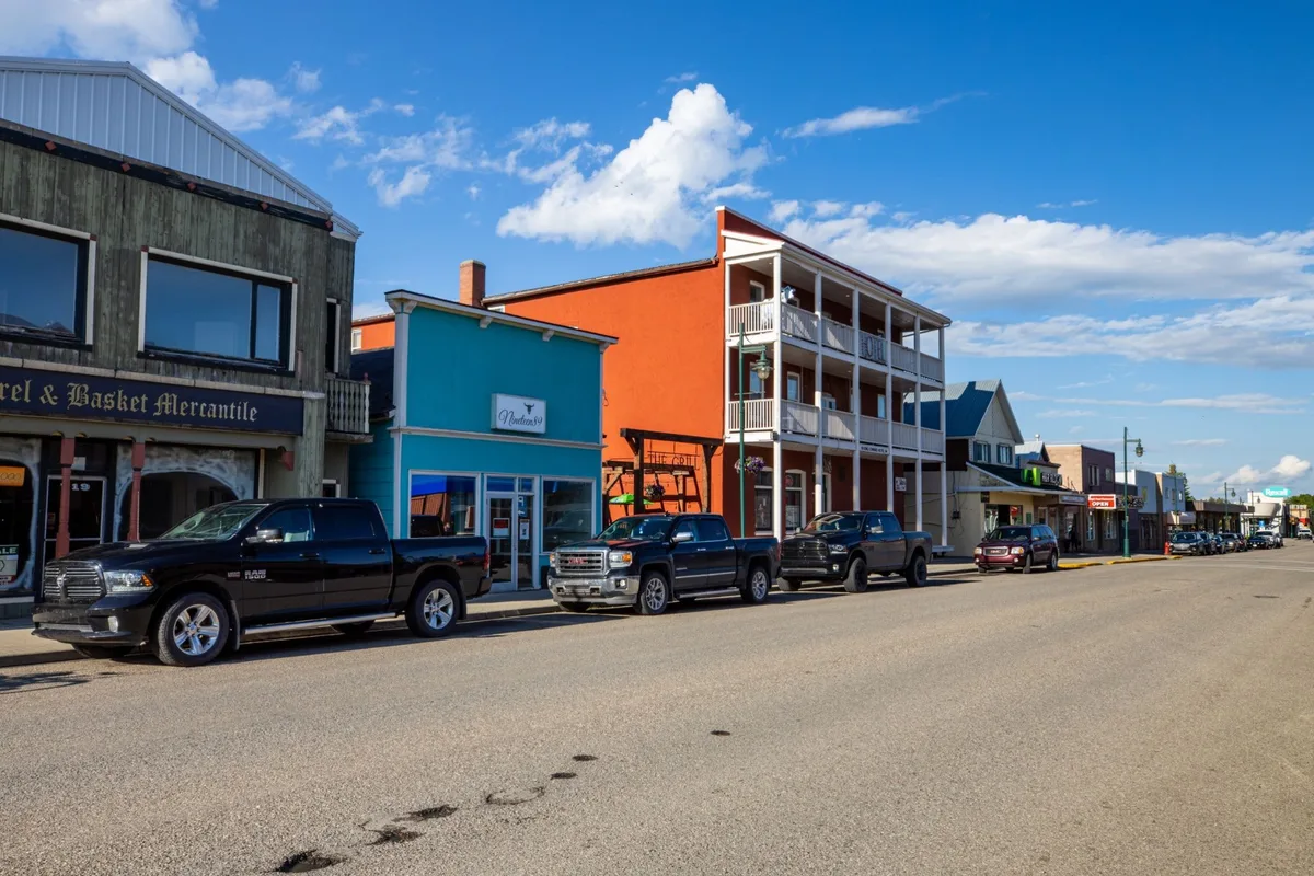 Pincher Creek Named One of the Most Scenic Prairie Towns in 2026