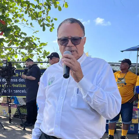 Disputes Among Private Operators Could Mean Higher Bills for Santurce Residents
