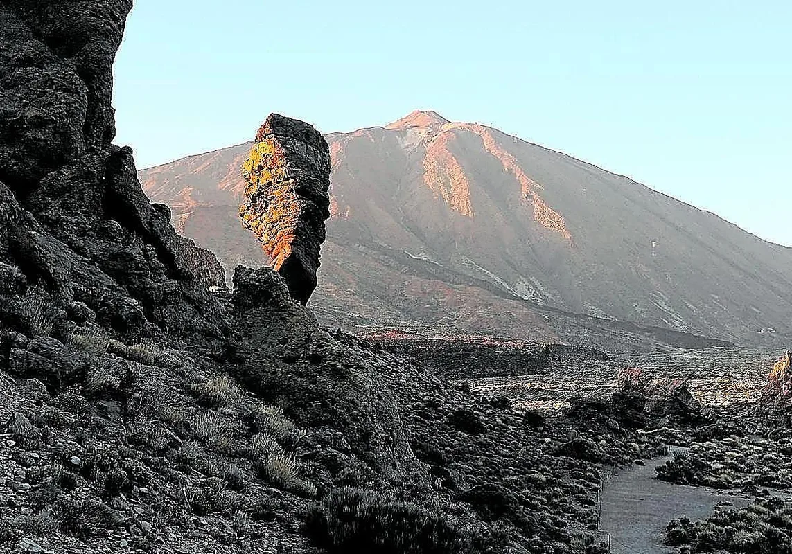 Tenerife Prepares for Volcanic Eruption Simulation: Mobile Alerts to Be Tested