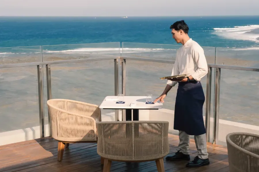 Soléa Rooftop Brings Mediterranean Cuisine to Sanur's Skies
