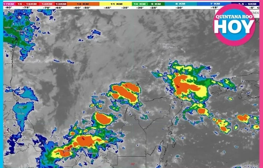 Quintana Roo Prepares for Strong Storms and High Waves